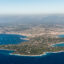 Vue aérienne du Cap d'Antibes et de Juan-les-pins, villes de la Côte d'Azur en France
